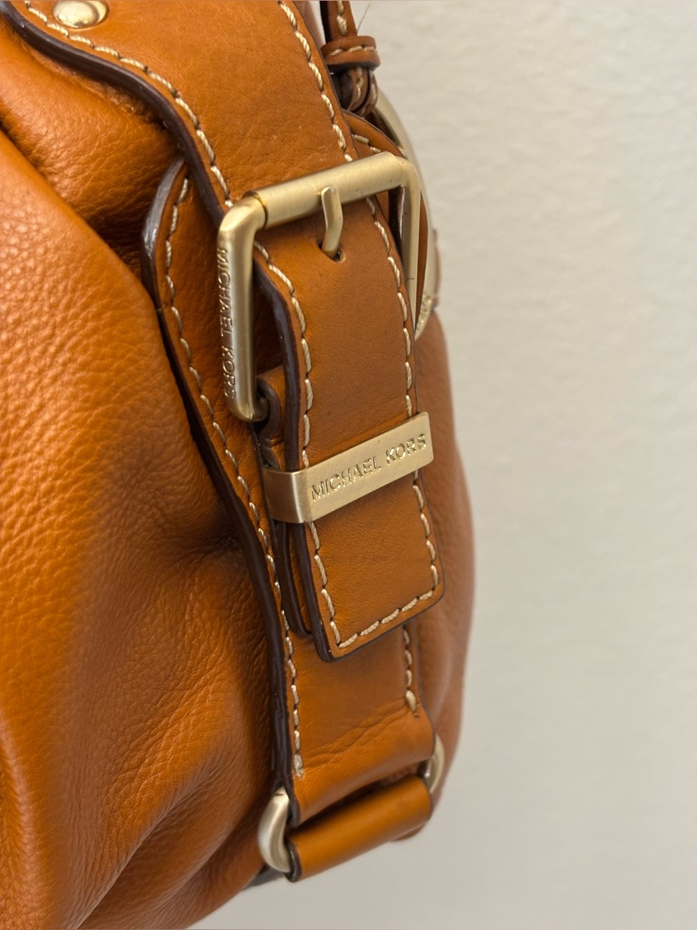 Vintage Michael Kors Astor Cognac Pebbled Leather Studded Hobo Shoulder Bag - Picture 6 of 9